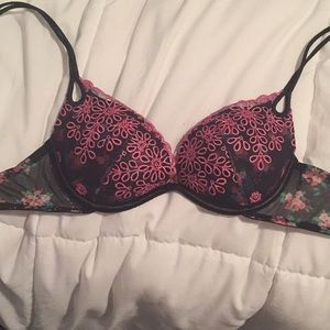 Victoria’s Secret Bra