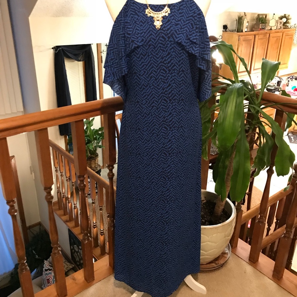 NWT Banana Republic Cold Shoulder Maxi Size 14P - Picture 5 of 8