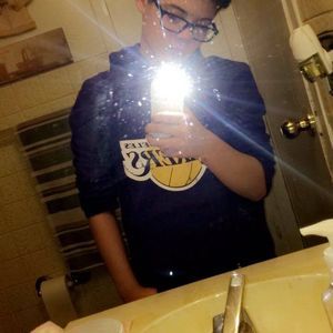 Meet your Posher, Simon