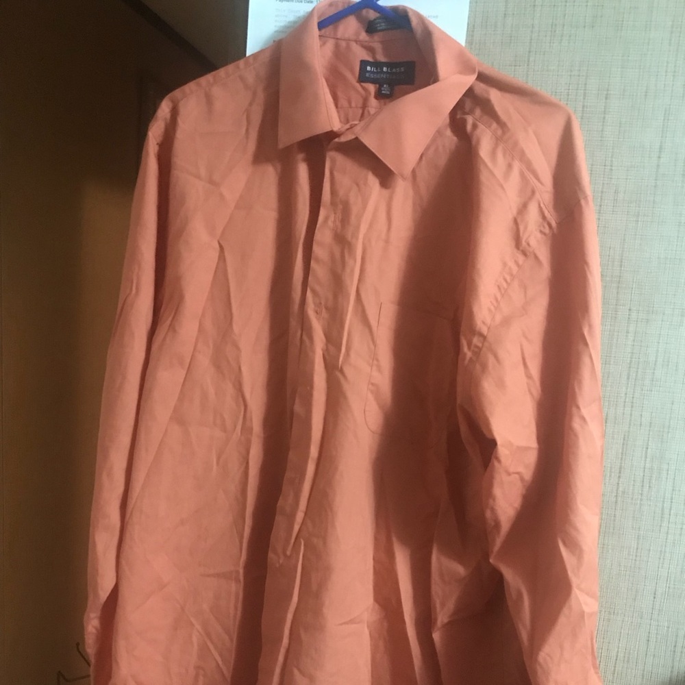 Button down - Picture 2 of 2