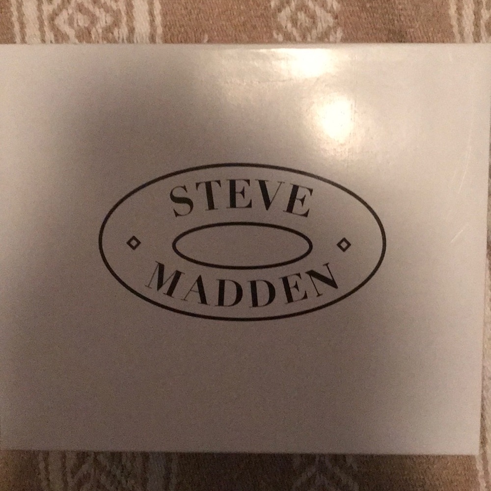 Steve Madden Clover booties