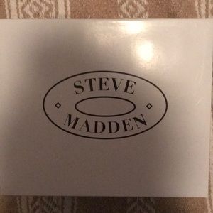 Steve Madden Clover booties