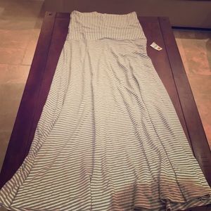 Gap new with tags grey and white maxi dress