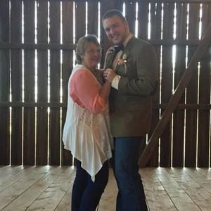 Meet your Posher, Johnette