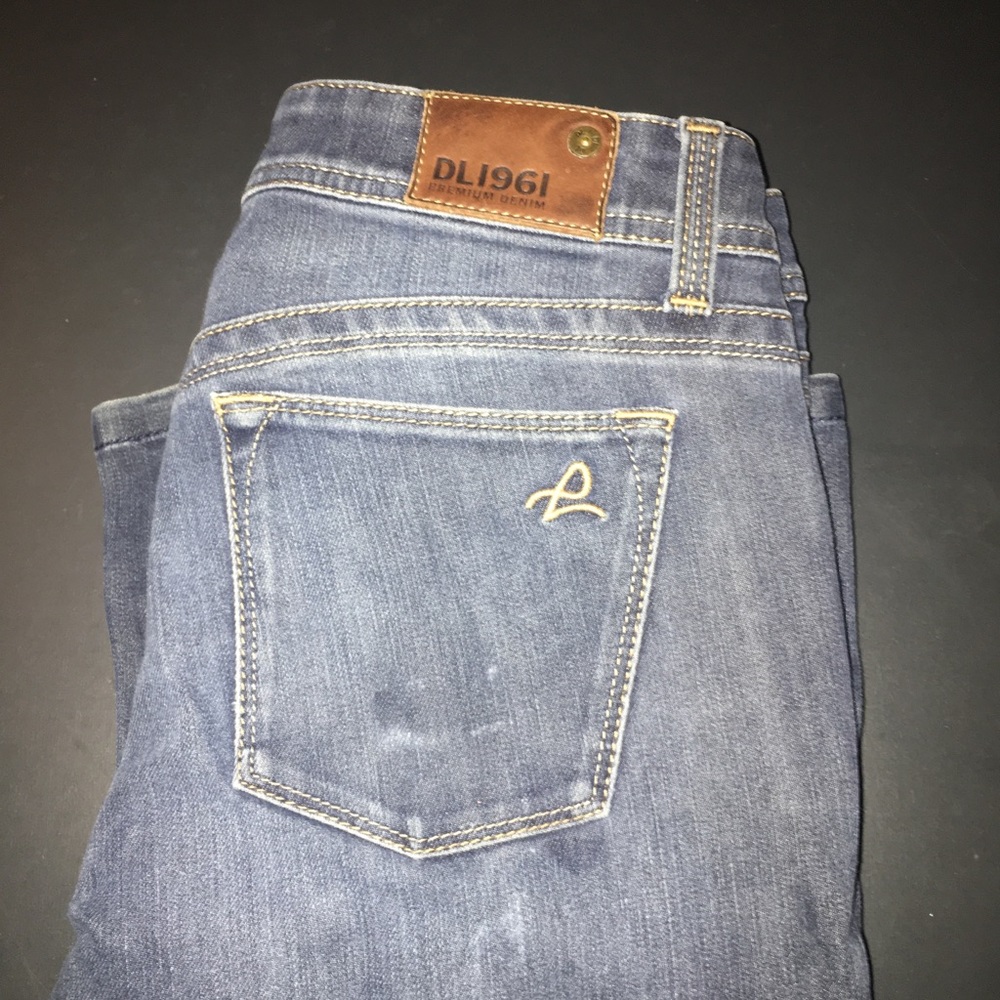 ‼️PRICE DROP‼️ ANTHROPOLOGIE DL1961 Jeans Size 26