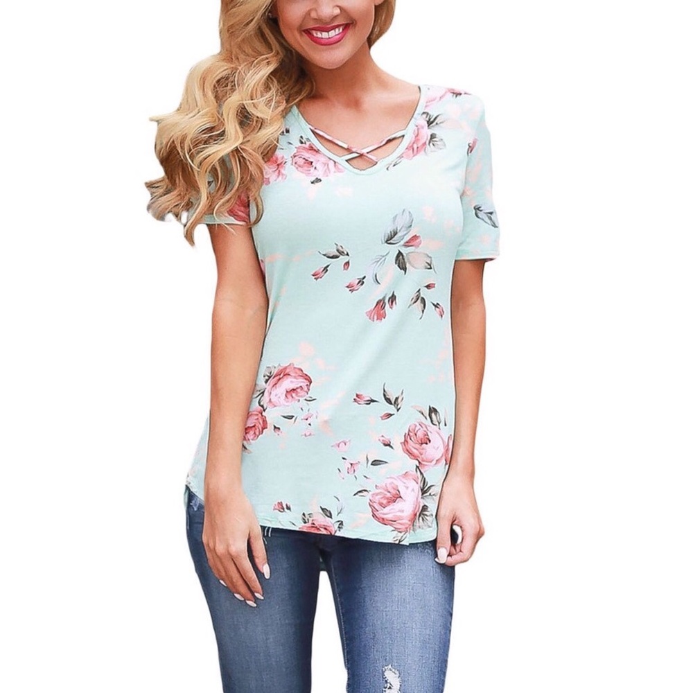 🆕🌸💐FLORAL CRISSCROSS SHORT SLEEVE BLOUSE💐🌸🆕