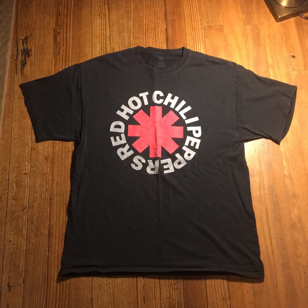 RedHot Chili Peppers shirt size large
