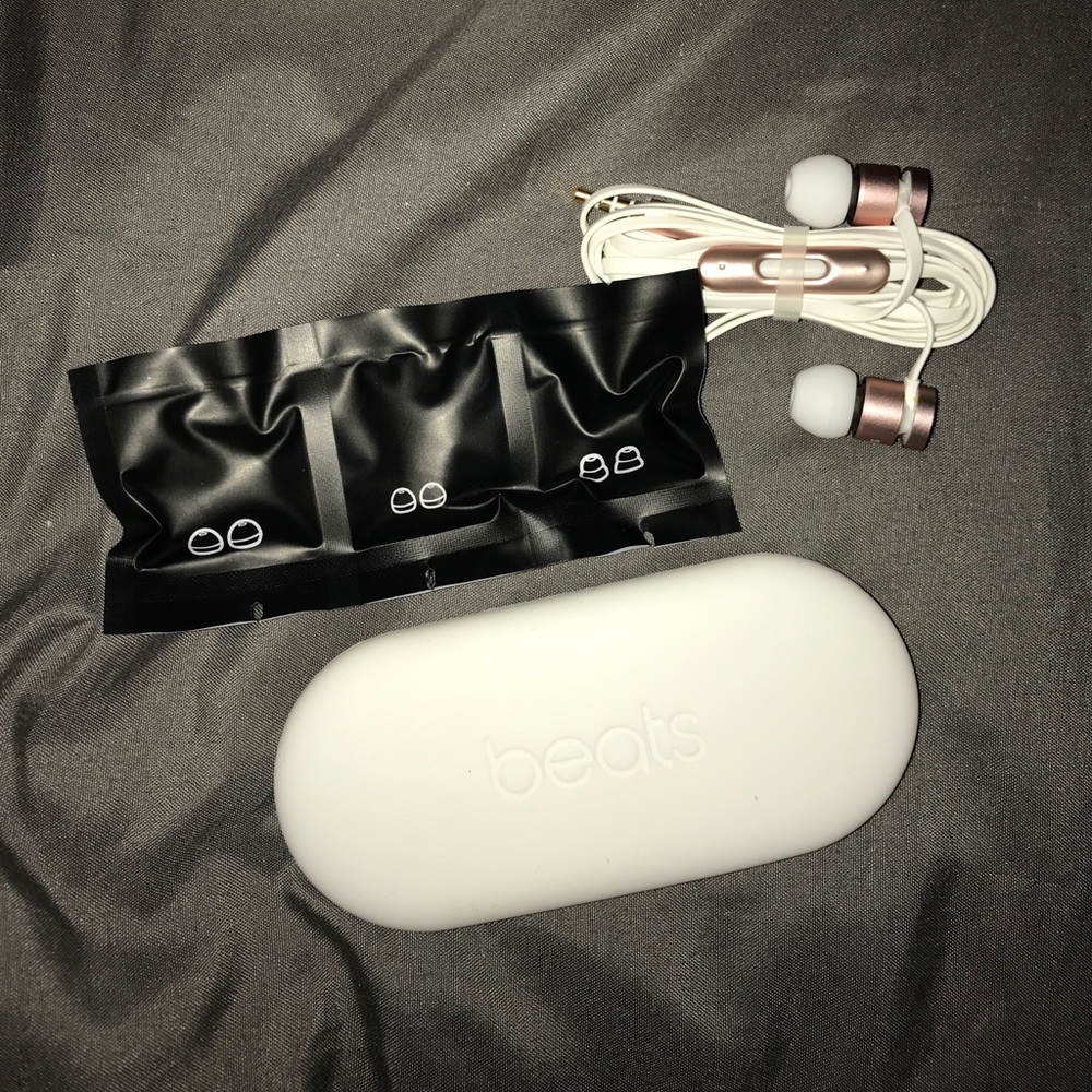 Brand new Beats earbuds