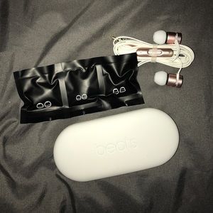 Brand new Beats earbuds