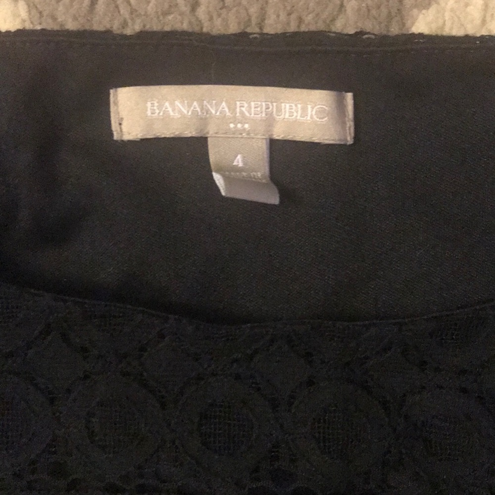Patterned black shirt