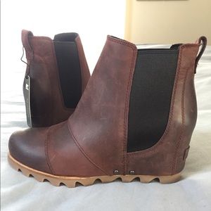 Women’s Sorel LEA wedge boot