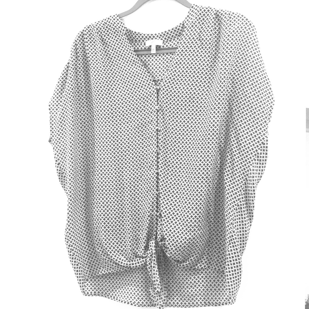 JOIE light / dark Blue and white pattern blouse.