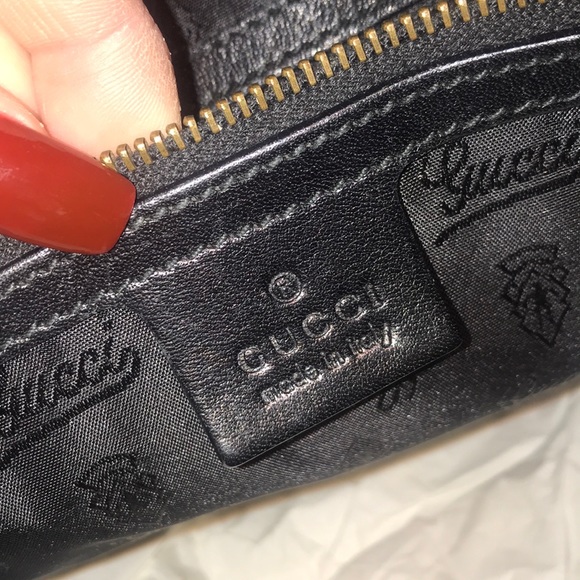 SOLD ‼️ Vintage Authentic Black Leather Gucci Hobo - Picture 4 of 8