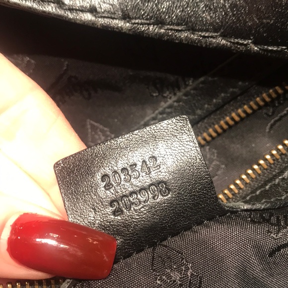 SOLD ‼️ Vintage Authentic Black Leather Gucci Hobo - Picture 5 of 8