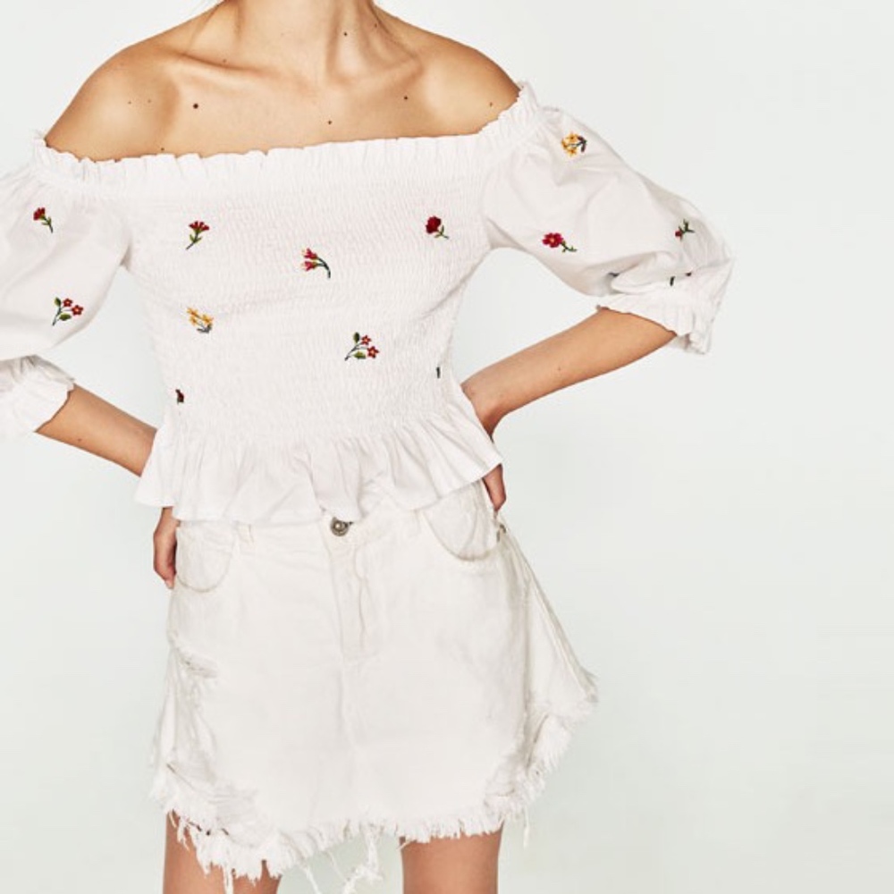 Zara Off the Shoulder Smocked Flower Crop Top