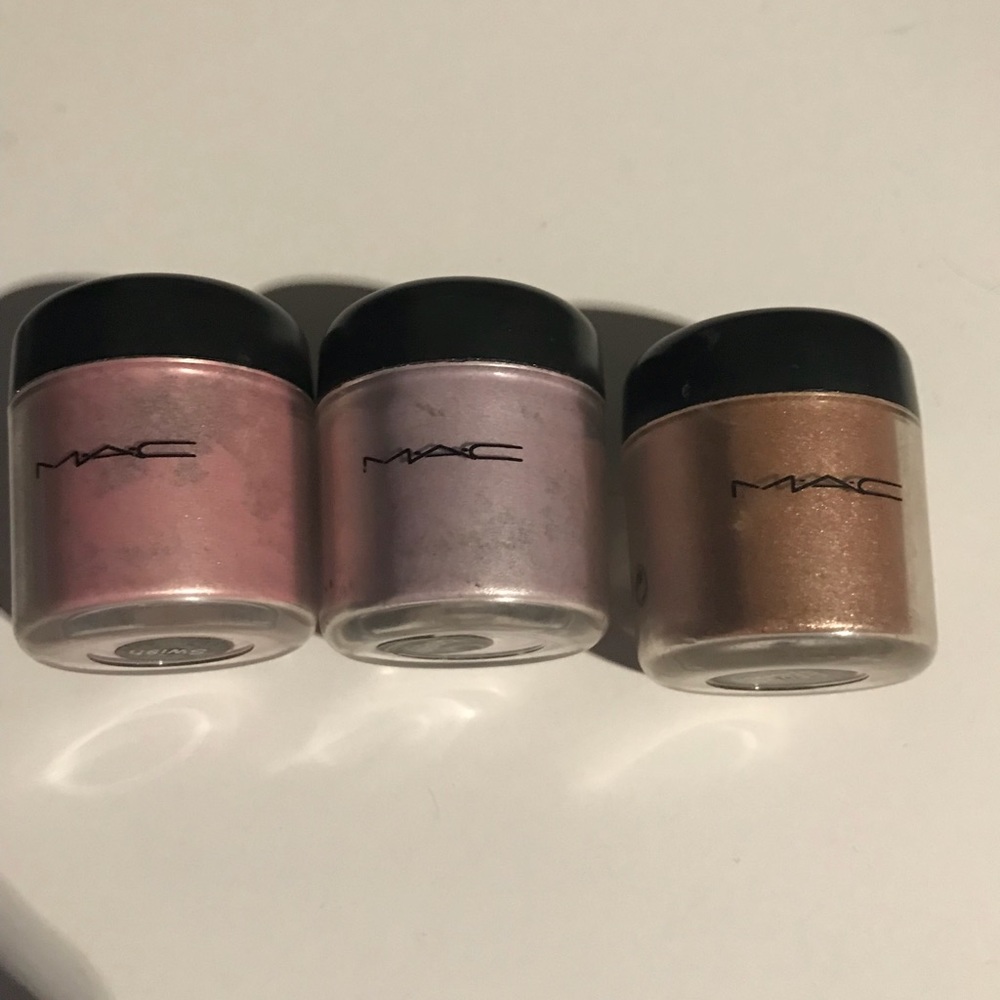 Three MAC Pigments as pictured