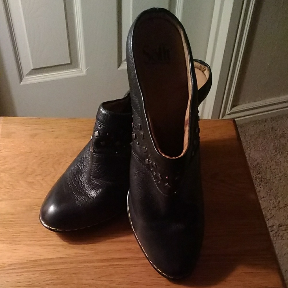 Sofft Clog - image 1