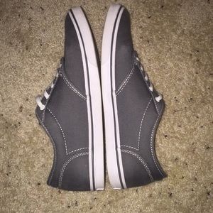 Low top gray Vans