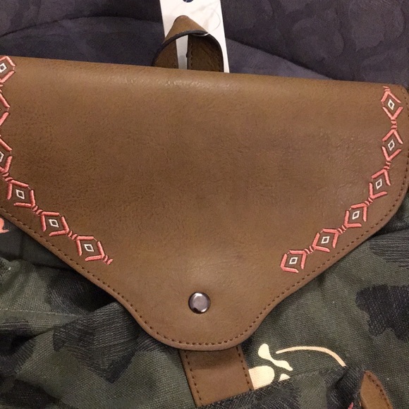 Brand New Roxy Backpack - Picture 3 of 8