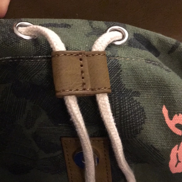 Brand New Roxy Backpack - Picture 5 of 8