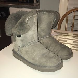 UGG's Grey