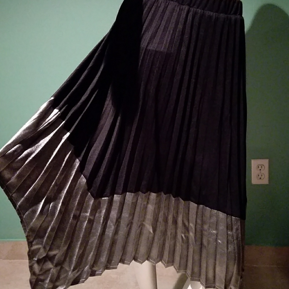 Midi skirt