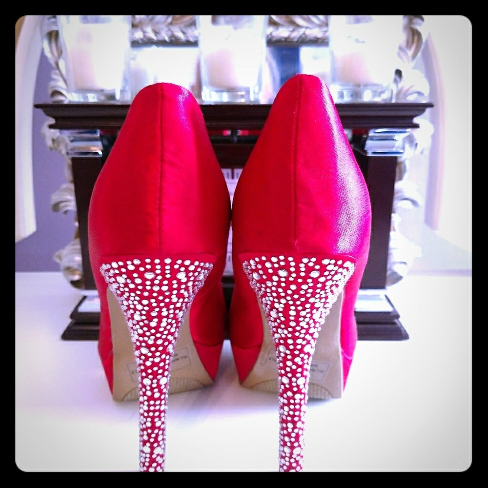 Red High heels