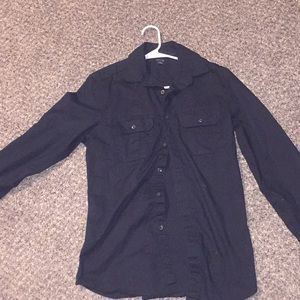 Men’s dress shirt small