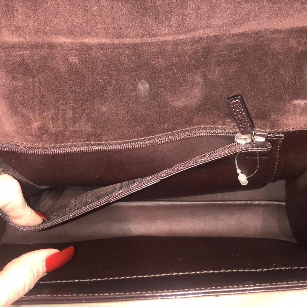 SOLDβΌοΈ Vintage Authentic Leather Gucci Bag - Picture 4 of 8