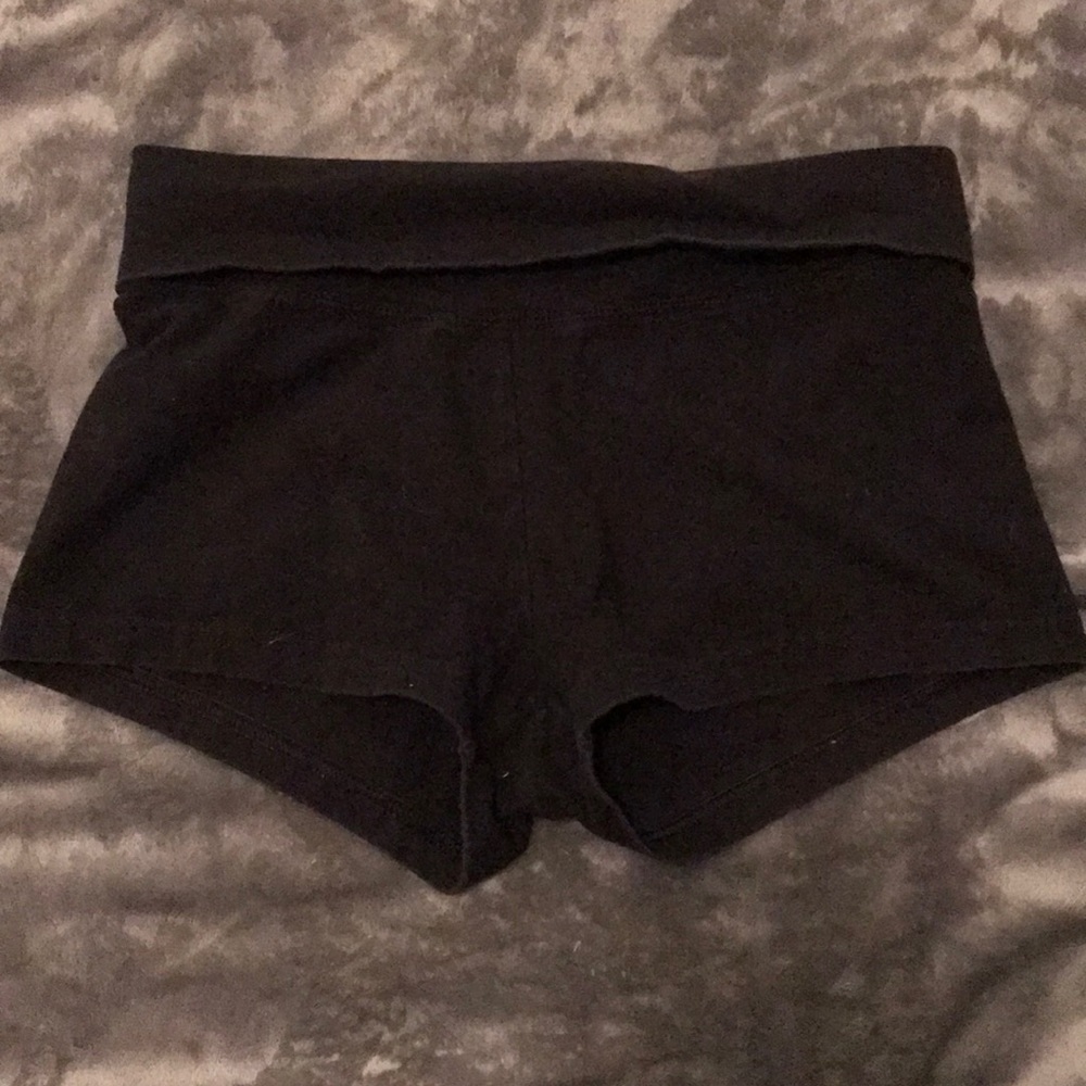 Aerie yoga shorts