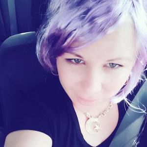 Meet your Posher, Yusneli