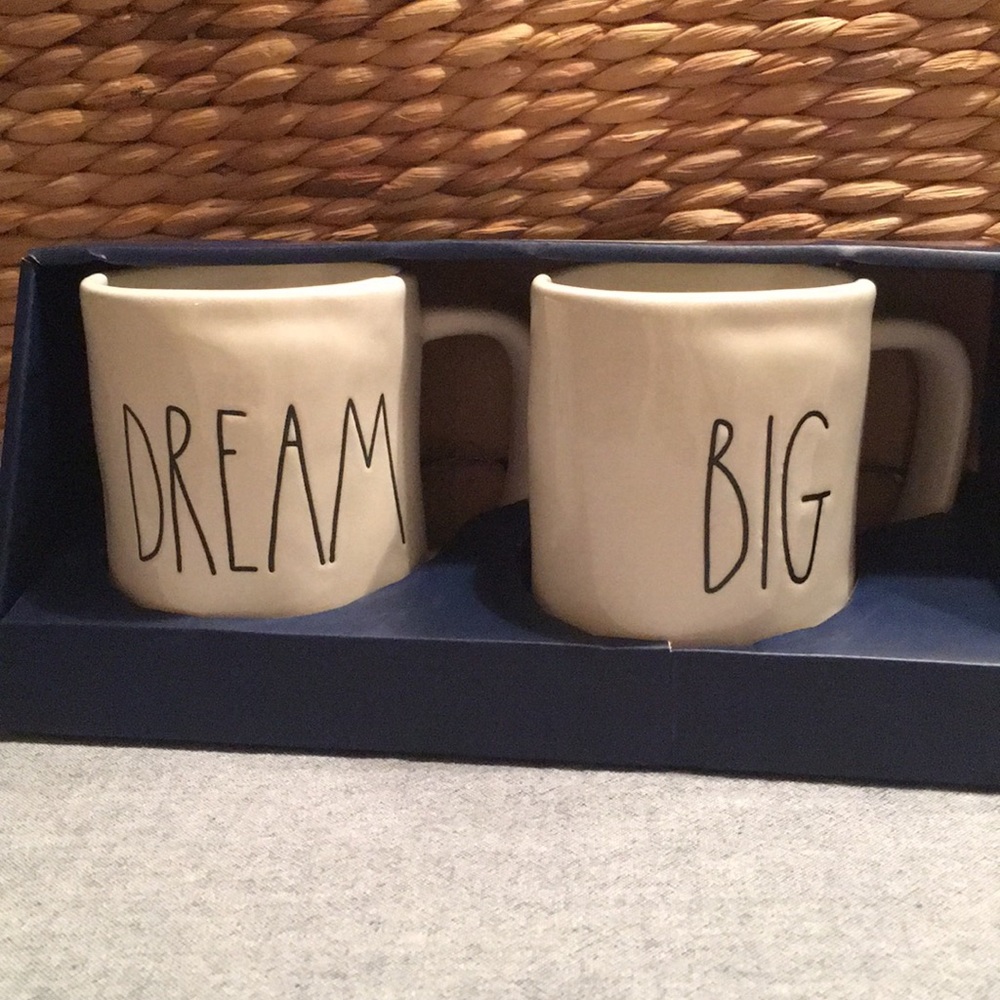Rae Dunn mug set: DREAM & BIG