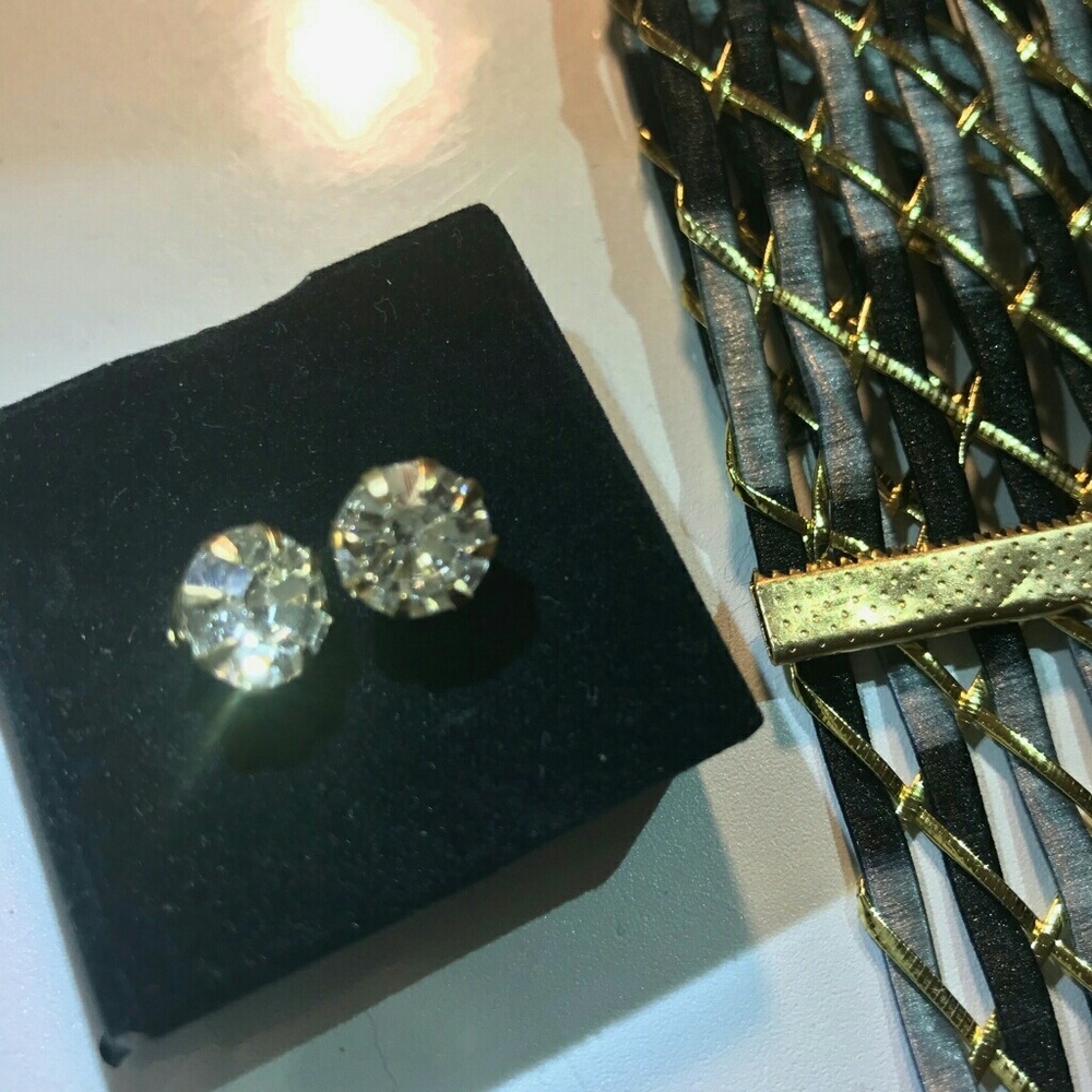 Earrings and Choker set
