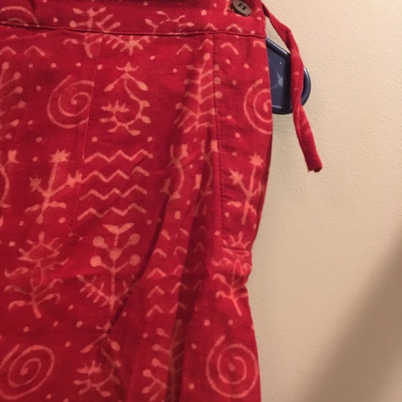 Beautiful rust red colored ethnic skirt. - Picture 2 of 4