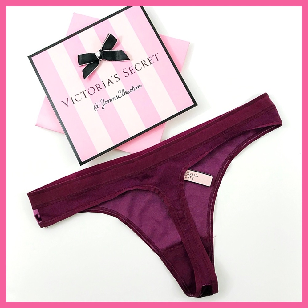 •Victoria’s Secret• Crushed Velvet Thong - Picture 2 of 2