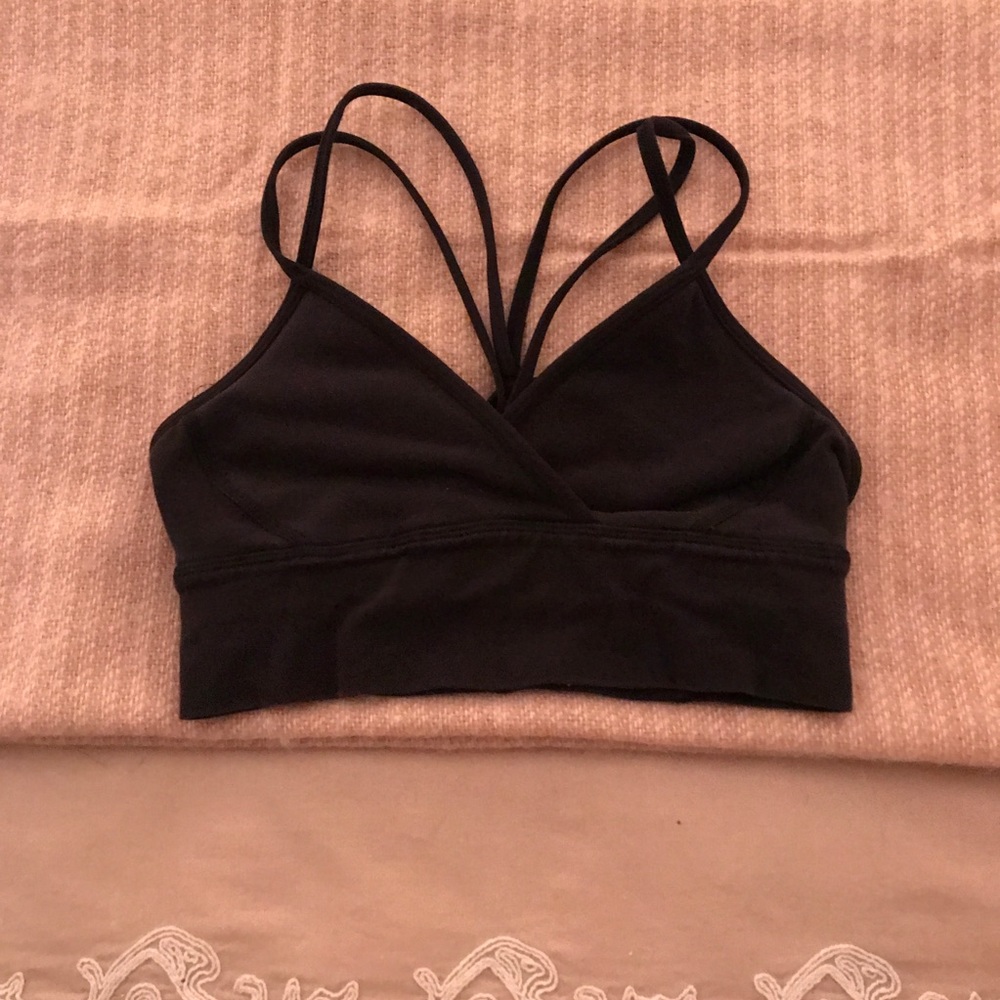 Lululemon 4 Black bra