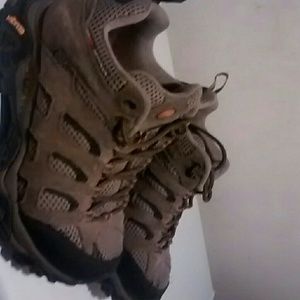 Men's  Merrell Vibram Continuum shoes
