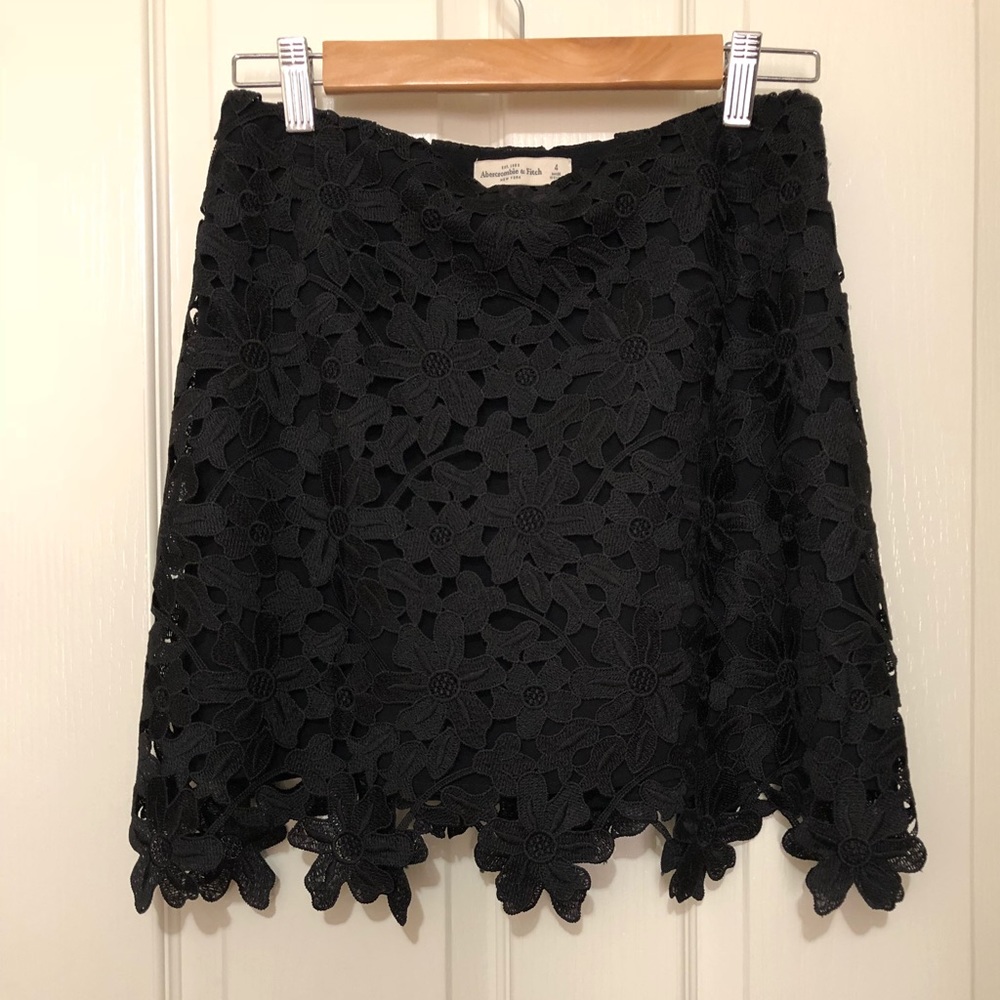 Abercrombie Lace Floral skirt