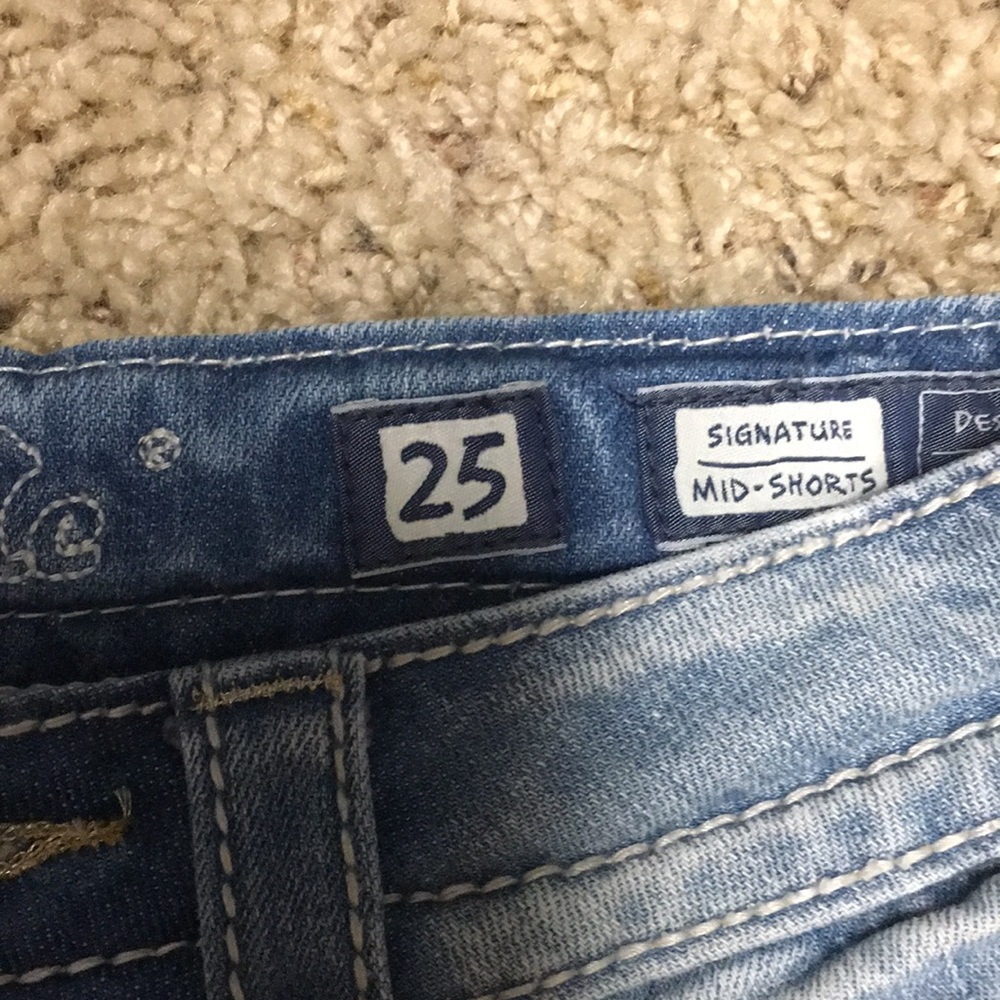 Miss Me jean shorts - Picture 3 of 6