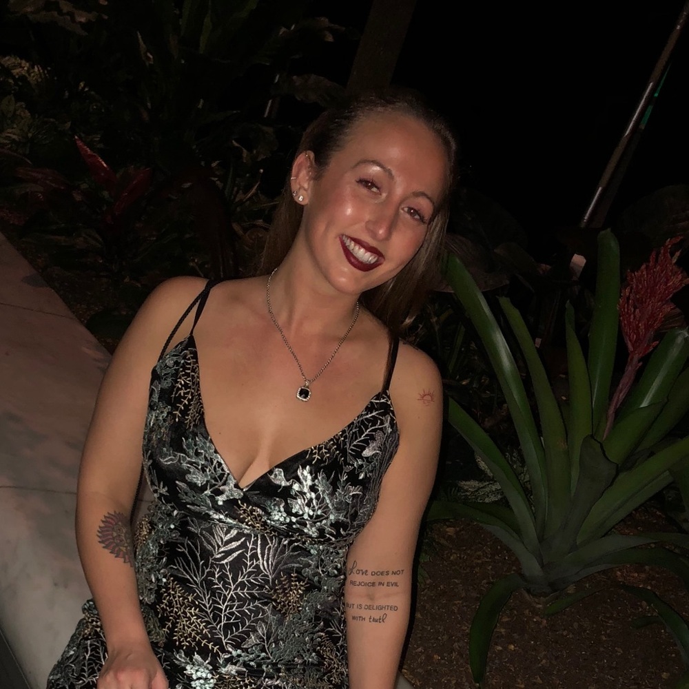 Meet your Posher, Deanna