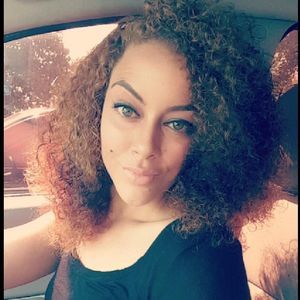 Meet your Posher, Alisha