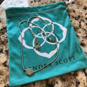 Kendra Scott Necklace