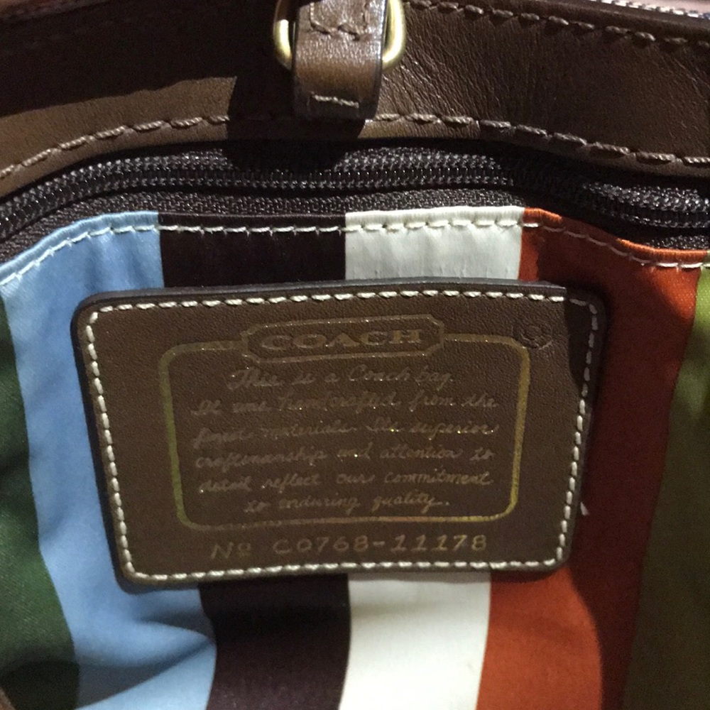 ๐ Authentic Coach Handbag ๐ - Picture 4 of 4