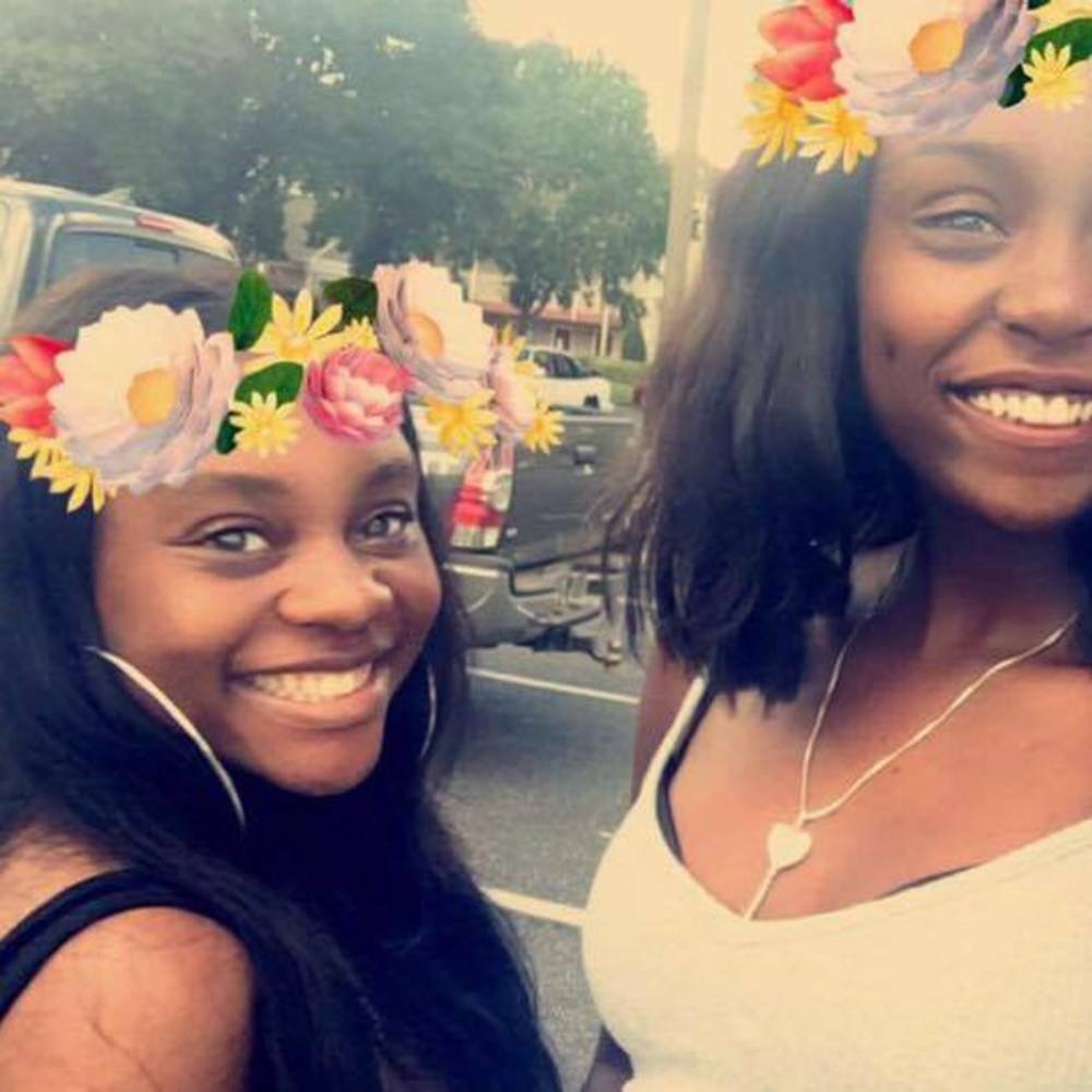 Meet your Posher, Trenieceia