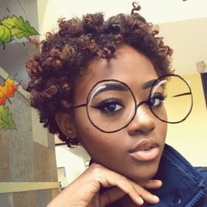 Meet your Posher, Clauderissa