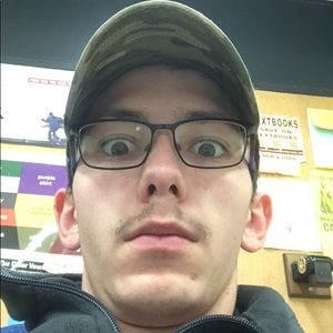 Meet your Posher, Wesley