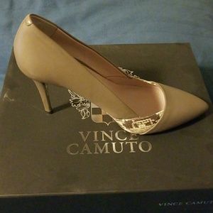 New in box Vince Camuto heels