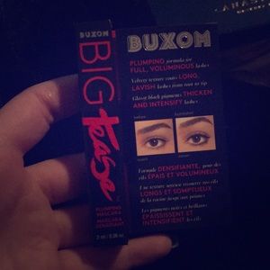 Buxom Big Tease mascara