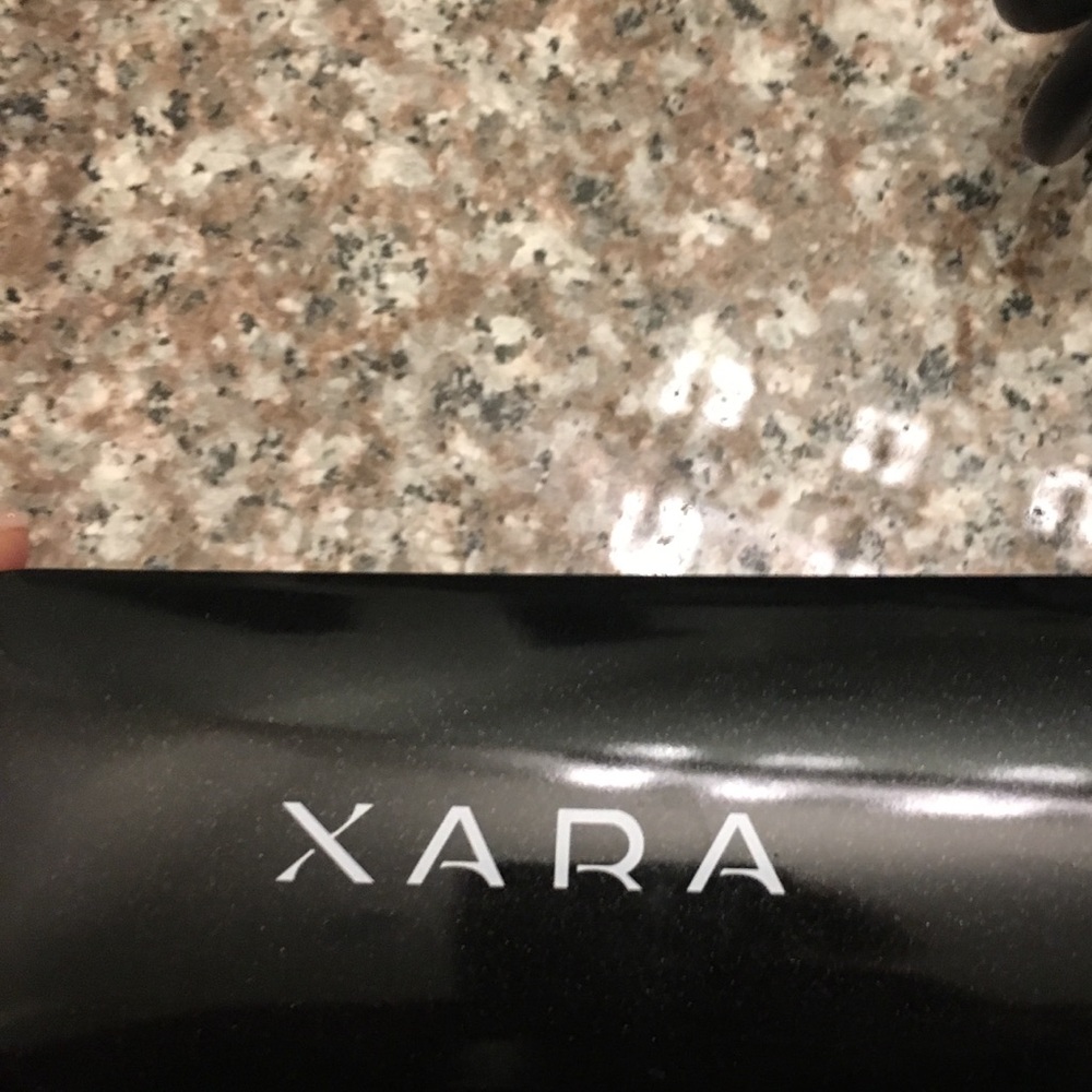 Like new infa-red straightening iron