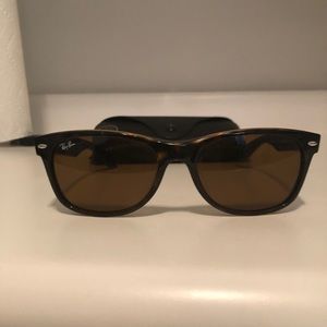 Ray ban wayfarer brown